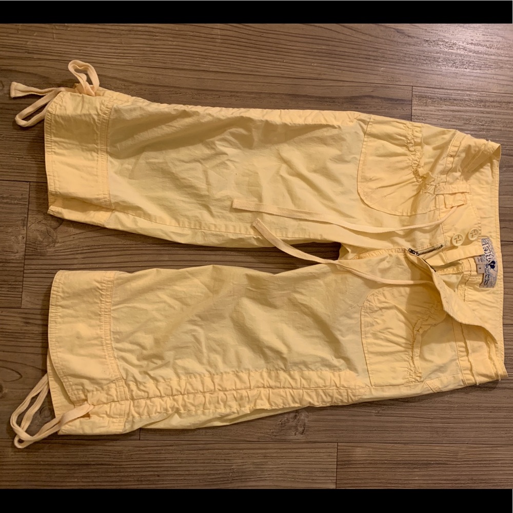 Jolt cargo Capri pants